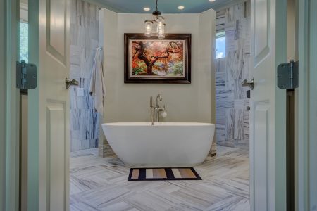 Papier peint salle de bain anti-humidité qui sont meilleures options pour un intérieur durable