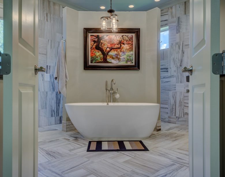 Papier peint salle de bain anti-humidité qui sont meilleures options pour un intérieur durable