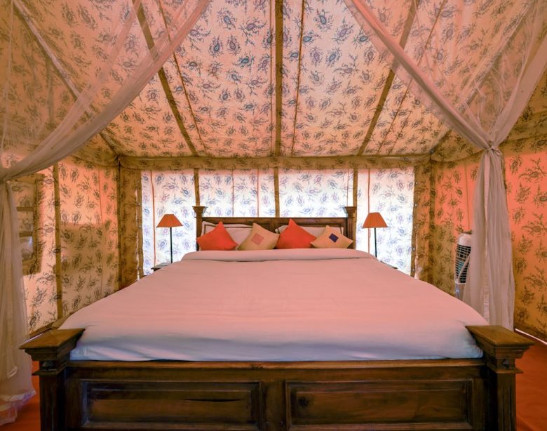 astuces et conseils pour aménager une pièce sous un bas plafond