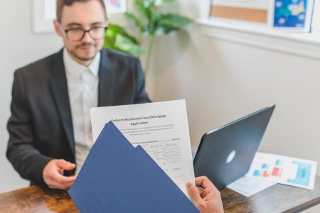 avis et conseils pour bien choisir le Courtier en travaux
