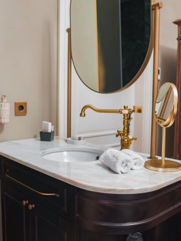 Meubles vintage pour une salle de bain au charme rétro