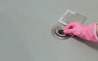 Des solutions efficaces pour améliorer l'évacuation dans votre salle de bain
